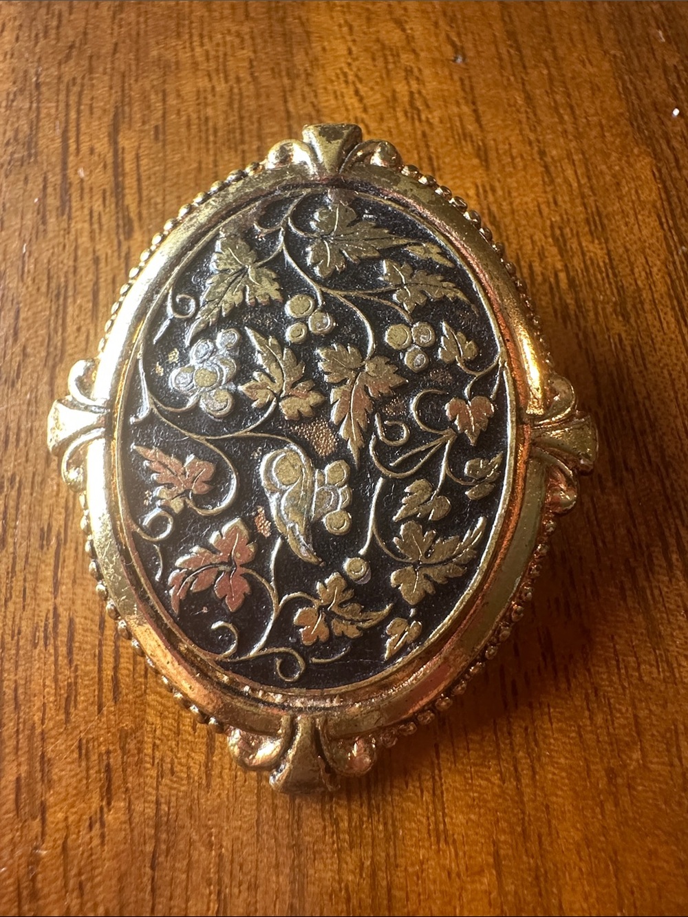 Vintage Damascene Oval Scarf‎ Clip